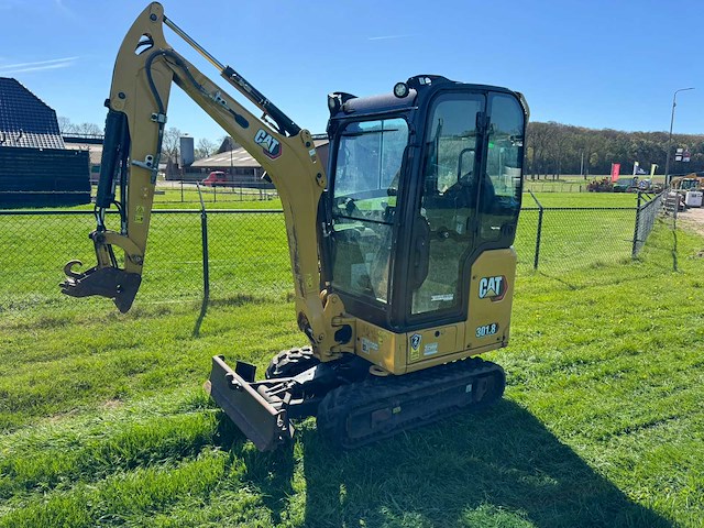 2021 caterpillar 301.8 minigraafmachine - afbeelding 1 van  17