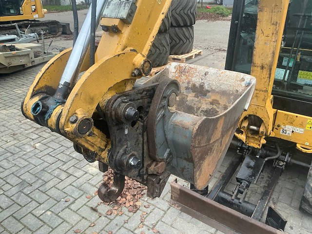 2021 caterpillar 301.8ng minigraafmachine - afbeelding 14 van  36