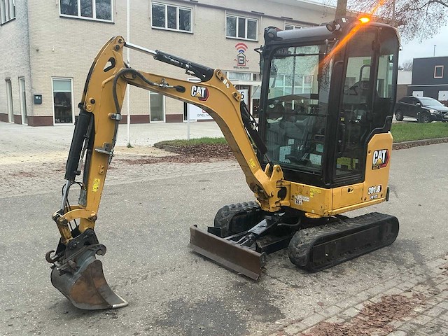 2021 caterpillar 301.8ng minigraafmachine - afbeelding 32 van  36