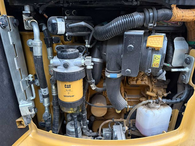 2021 caterpillar 301.8ng minigraafmachine - afbeelding 3 van  19