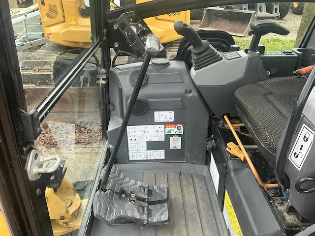 2021 caterpillar 301.8ng minigraafmachine - afbeelding 17 van  31