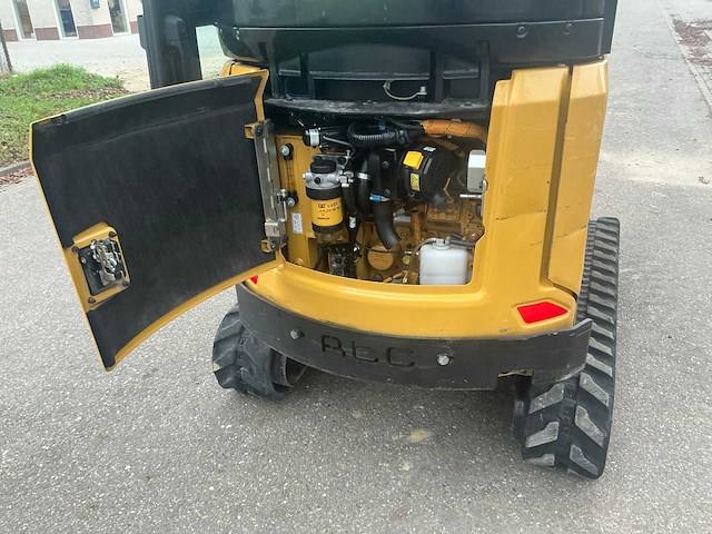 2021 caterpillar 301.8ng minigraafmachine - afbeelding 22 van  31