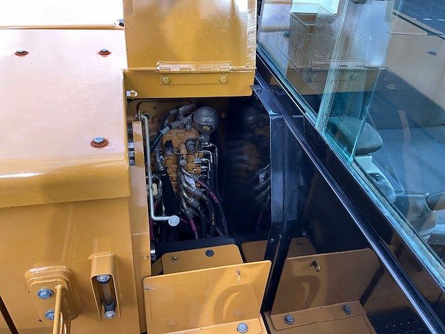 2021 caterpillar 305.5e2 midigraafmachine - afbeelding 24 van  32