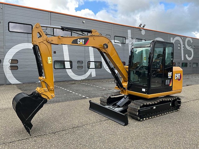 2021 caterpillar 305.5e2 midigraafmachine - afbeelding 1 van  31