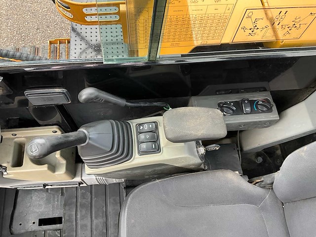 2021 caterpillar 305.5e2 midigraafmachine - afbeelding 17 van  31