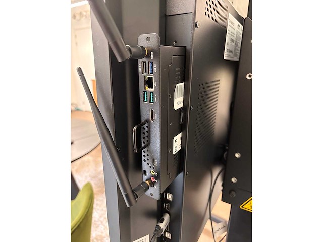2021 clevertouch impact plus 2 interactive touchscreen 55" - afbeelding 7 van  8