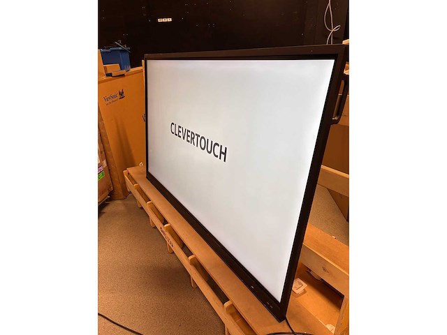 2021 clevertouch impact plus 2 interactive touchscreen 75” - afbeelding 1 van  1