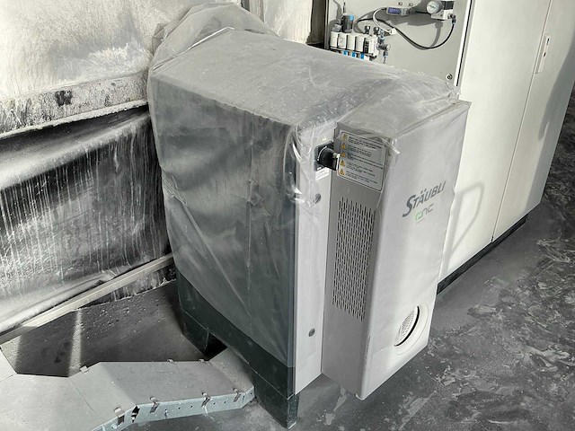 2021 cnc solutions tx200l (u200) spuitrobot - afbeelding 17 van  28