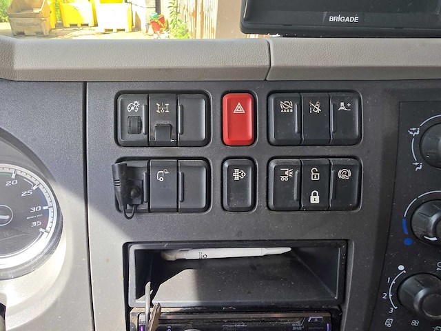 2021 daf lf 260 vrachtwagen - afbeelding 7 van  25