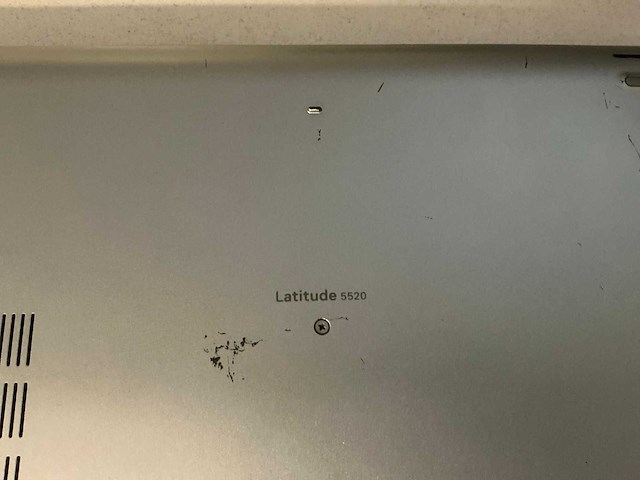 2021 dell latitude 5520 laptop - afbeelding 4 van  5