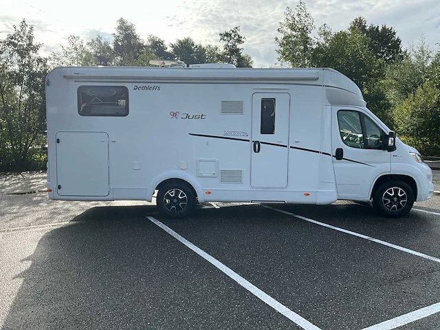 2021 dethleffs / fiat just t7052 dbm/eb camper - afbeelding 45 van  78