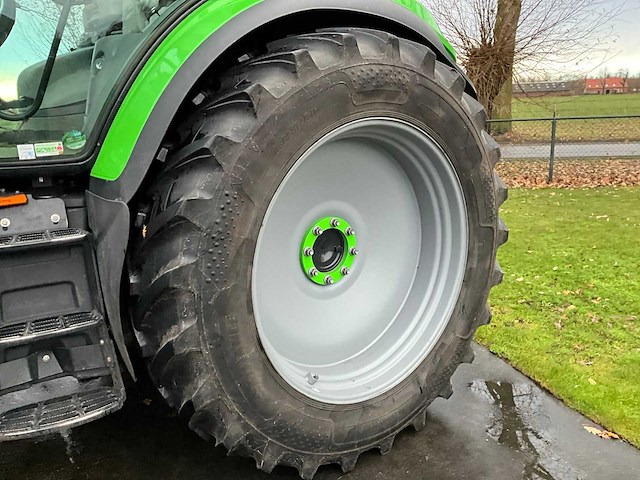 2021 deutz-fahr 6155.4 ttv vierwielaangedreven landbouwtractor - afbeelding 3 van  27