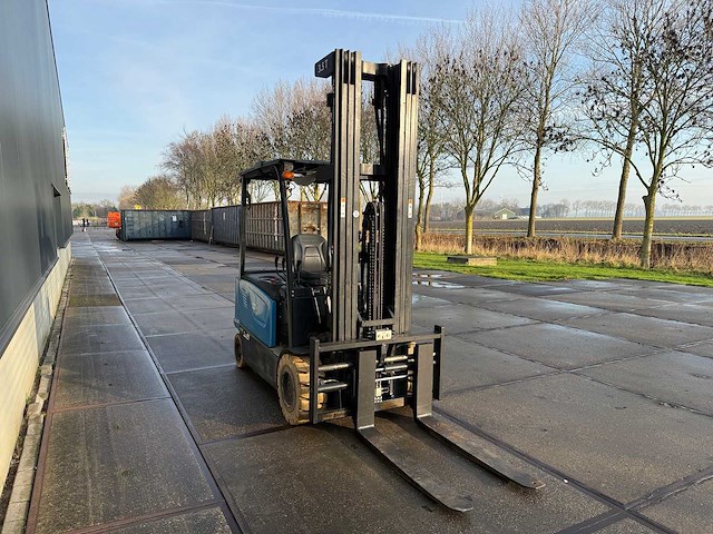 2021 doosan b35x-7 vorkheftruck - afbeelding 20 van  23