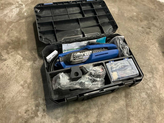 2021 dremel 4000 freesmachine - afbeelding 1 van  3