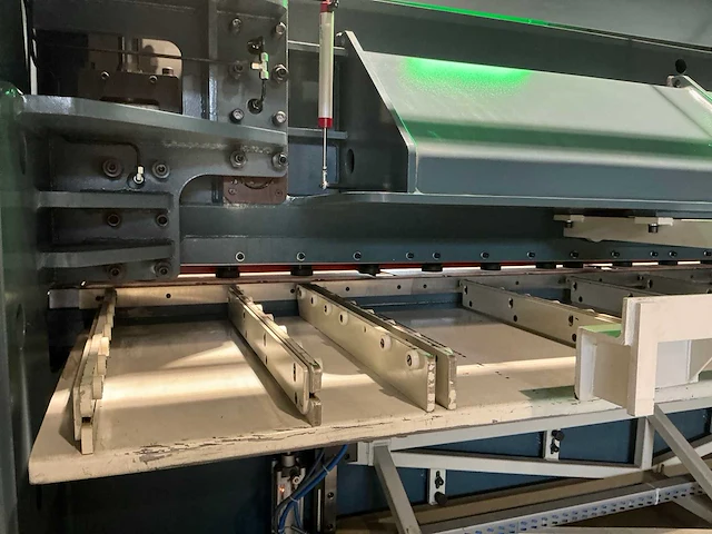 2021 durma vs 4006 cnc-guillotineschaar - afbeelding 5 van  35
