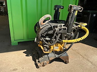 2021 engcon ec219 draaikantelstuk - afbeelding 2 van  15