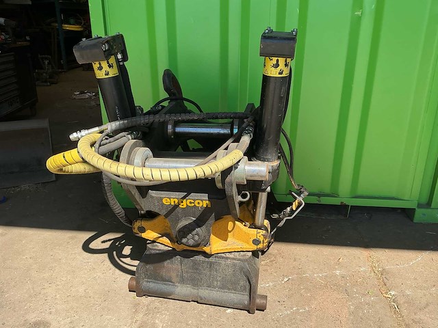 2021 engcon ec219 draaikantelstuk - afbeelding 3 van  13