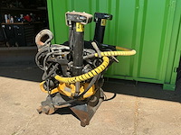 2021 engcon ec219 draaikantelstuk - afbeelding 8 van  13