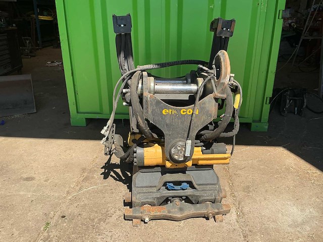 2021 engcon ec219 draaikantelstuk - afbeelding 10 van  13