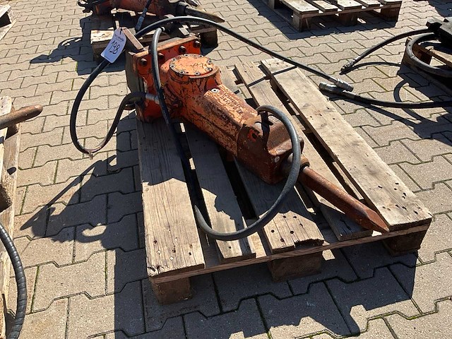2021 epiroc sb 152 hydraulische breekhamer - afbeelding 2 van  8