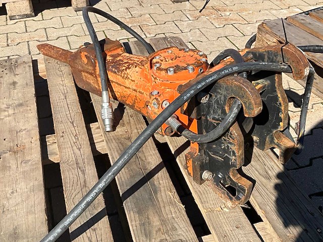 2021 epiroc sb 152 hydraulische breekhamer - afbeelding 4 van  8