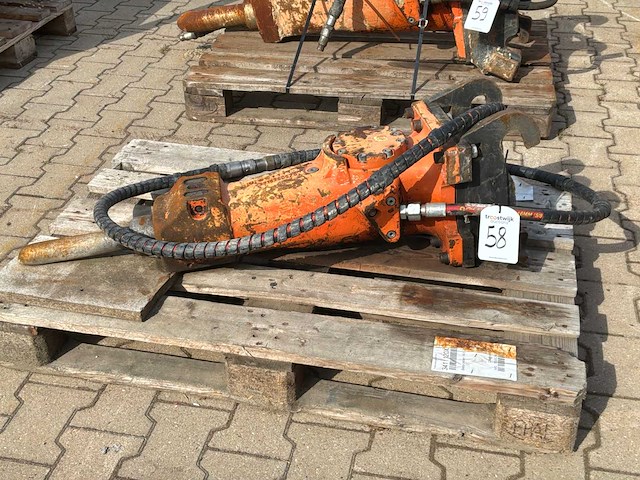 2021 epiroc sb102 hydraulische breekhamer - afbeelding 3 van  7