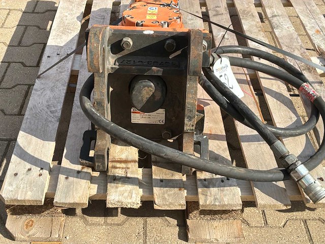 2021 epiroc sb152 hydraulische breekhamer - afbeelding 4 van  8