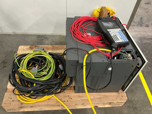 2021 fanuc system r-30ib-plus industriële robot - afbeelding 13 van  14