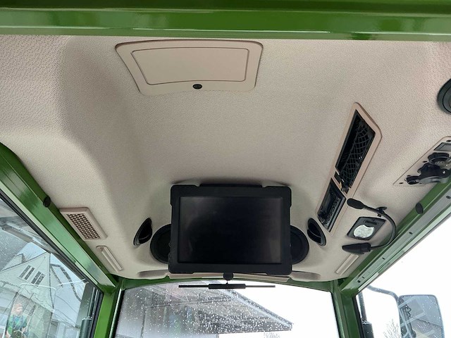 2021 fendt 210v vario profi smalspoor- en compacttractor - afbeelding 9 van  26