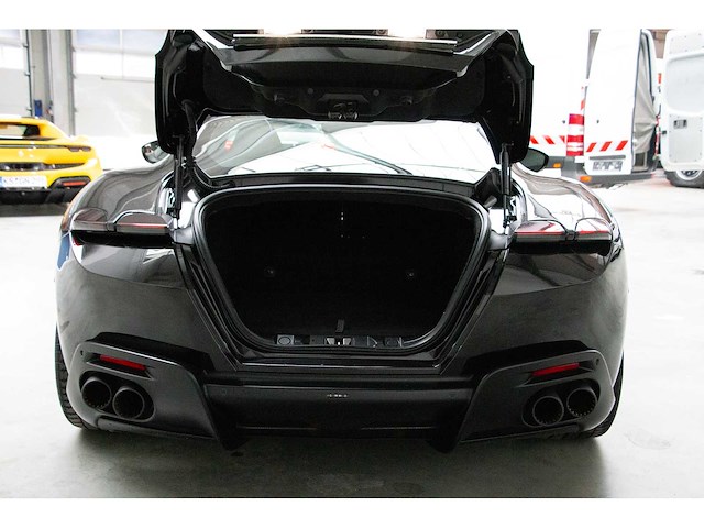 2021 ferrari roma | italian luxury grand tourer - afbeelding 11 van  61