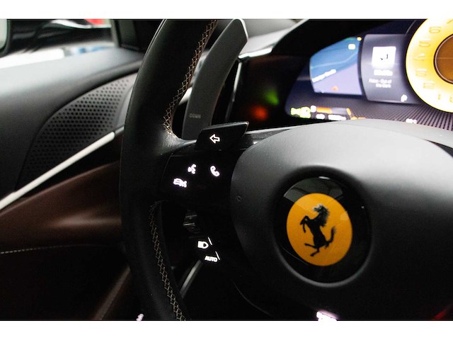 2021 ferrari roma | italian luxury grand tourer - afbeelding 24 van  61