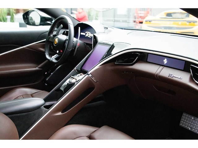 2021 ferrari roma | italian luxury grand tourer - afbeelding 27 van  61