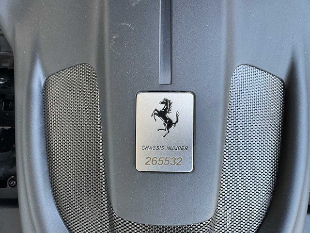 2021 ferrari roma | italian luxury grand tourer - afbeelding 32 van  61