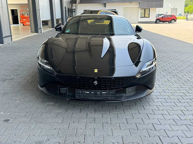 2021 ferrari roma | italian luxury grand tourer - afbeelding 48 van  61