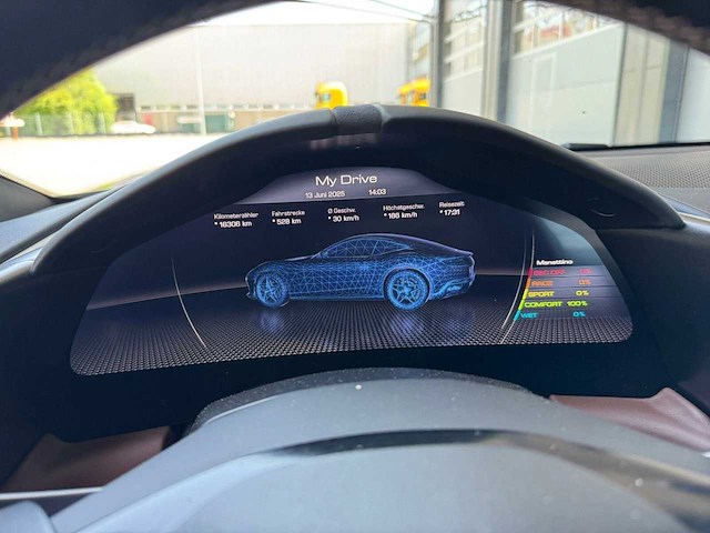 2021 ferrari roma | italian luxury grand tourer - afbeelding 49 van  61