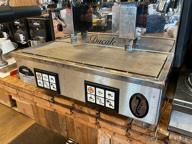 2021 fiorenzato ducale tweegroeps koffiemachine - afbeelding 13 van  16
