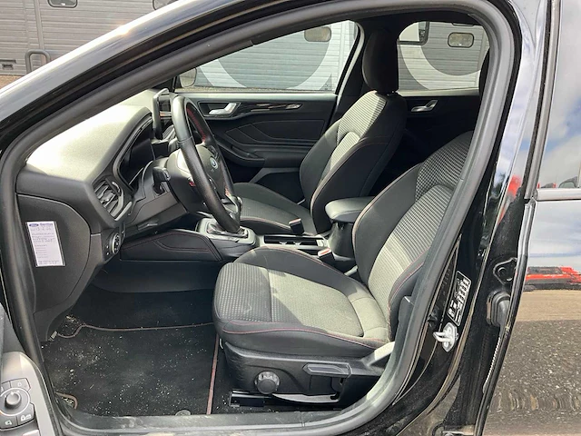 2021 ford focus wagon 1.0 st line ecoboost hybrid personenauto r-001-ts - afbeelding 11 van  43