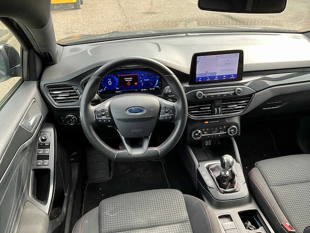 2021 ford focus wagon 1.0 st line ecoboost hybrid personenauto r-001-ts - afbeelding 14 van  43