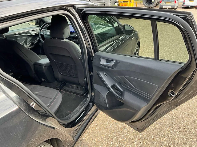 2021 ford focus wagon 1.0 st line ecoboost hybrid personenauto r-001-ts - afbeelding 27 van  43