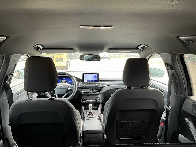 2021 ford focus wagon 1.0 st line ecoboost hybrid personenauto r-001-ts - afbeelding 31 van  43