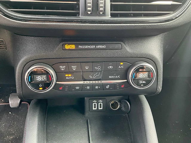 2021 ford focus wagon 1.0 st line ecoboost hybrid personenauto r-001-ts - afbeelding 21 van  43