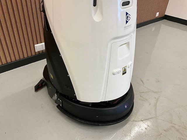 2021 gausium ecobot scrubber 50 vloerreinigingsrobot - afbeelding 12 van  14