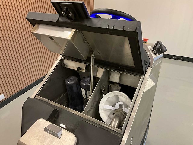 2021 gausium robotics ecobot scrubber 75 vloerreiniger - afbeelding 6 van  18