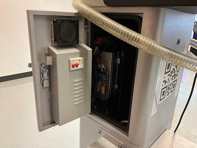 2021 gausium ws-02 laadstation - afbeelding 2 van  11