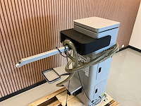 2021 gausium ws-02 laadstation - afbeelding 8 van  11