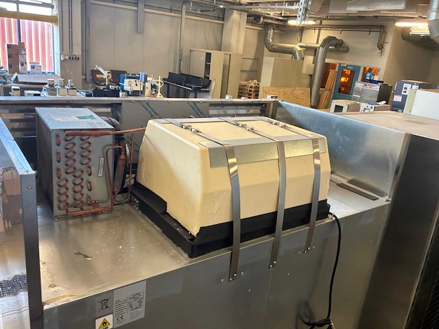 2021 ggmgastro tf1400nd vriezer - afbeelding 3 van  9