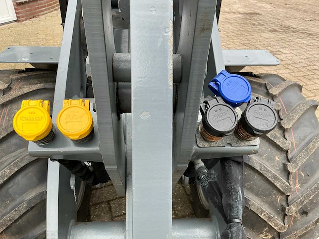 2021 giant g2500hd shovel - afbeelding 34 van  34