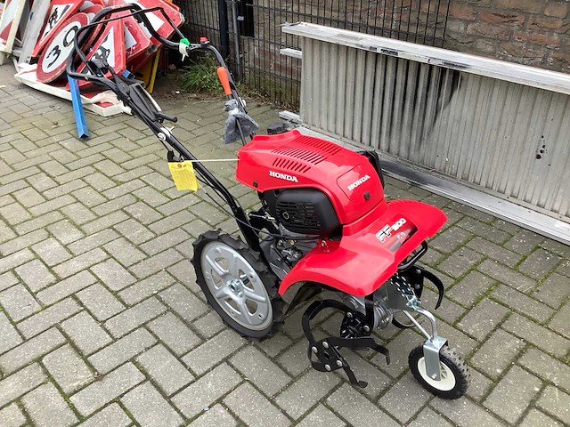 2021 honda ff300 grondfrees - afbeelding 1 van  2