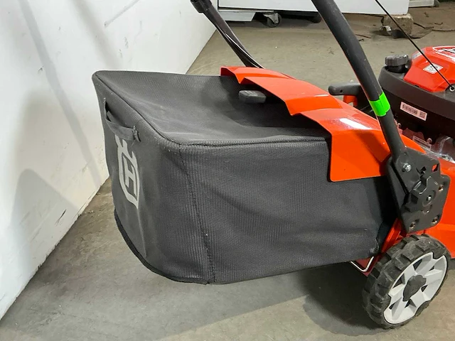 2021 husqvarna lc253s grasmaaier 530mm benzine - afbeelding 8 van  10