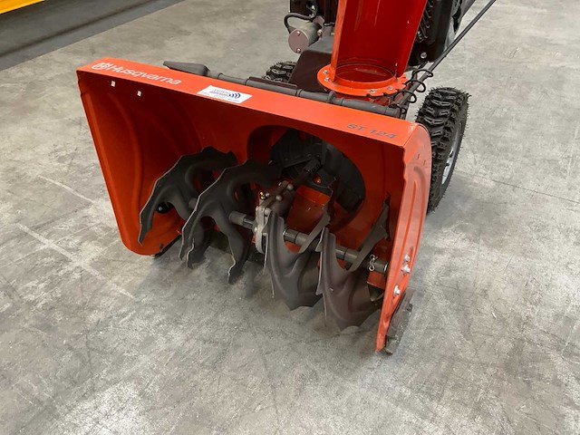 2021 husqvarna st124 sneeuwblazer - afbeelding 7 van  11